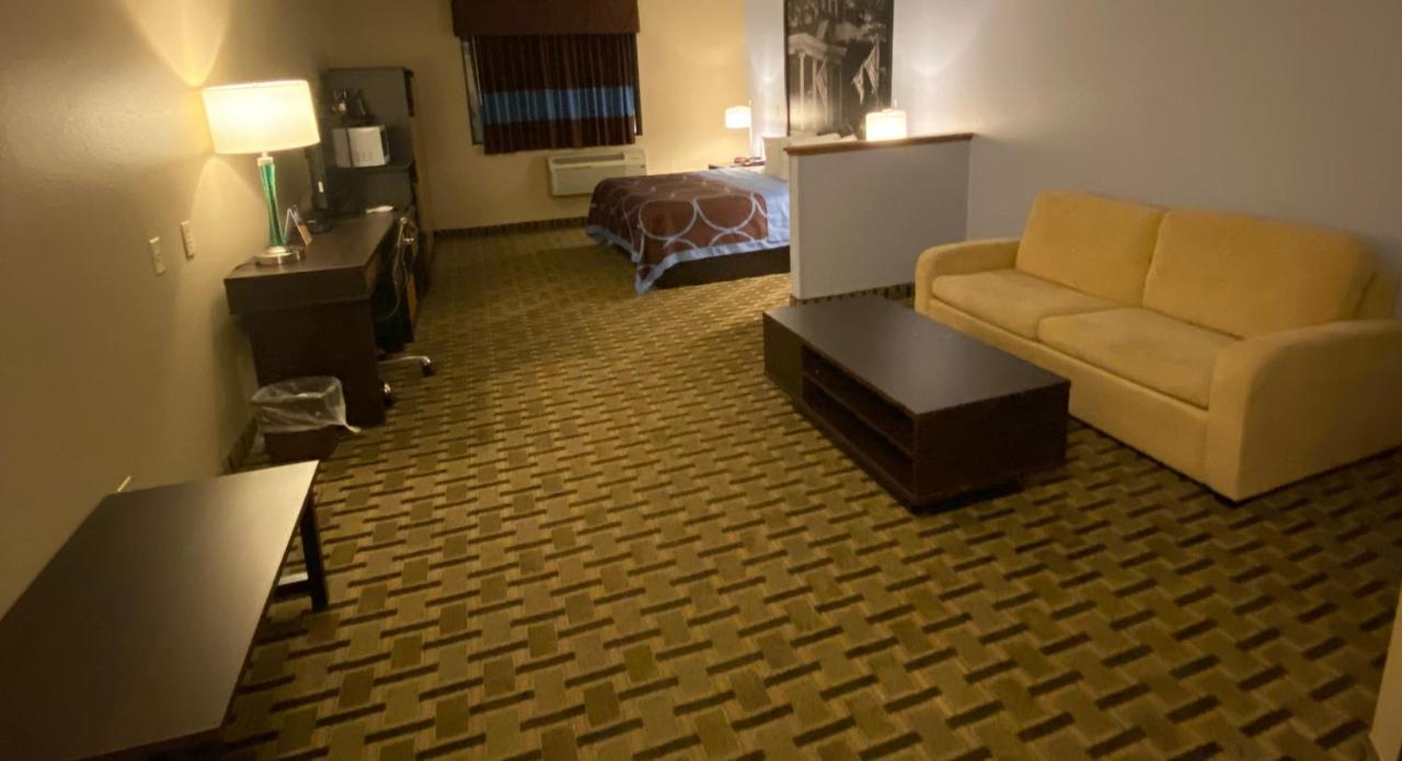 Hotel Super 8 By Wyndham Lynchburg Va Zewnętrze zdjęcie