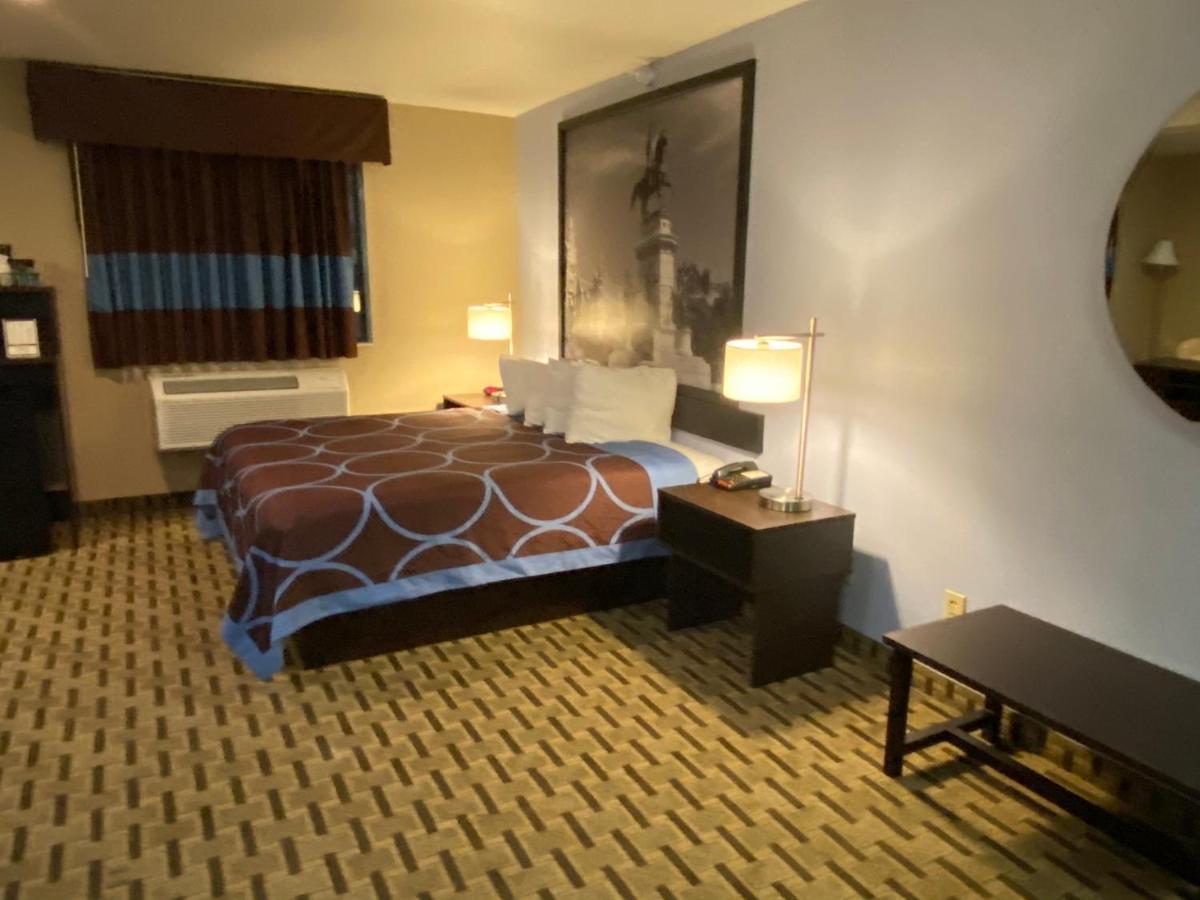 Hotel Super 8 By Wyndham Lynchburg Va Zewnętrze zdjęcie