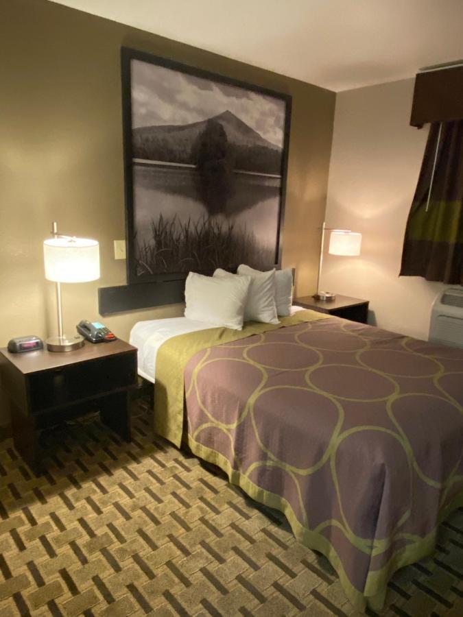 Hotel Super 8 By Wyndham Lynchburg Va Zewnętrze zdjęcie
